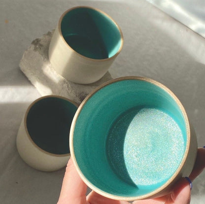 Keramik Becher "Inu" in ‚silky mint‘